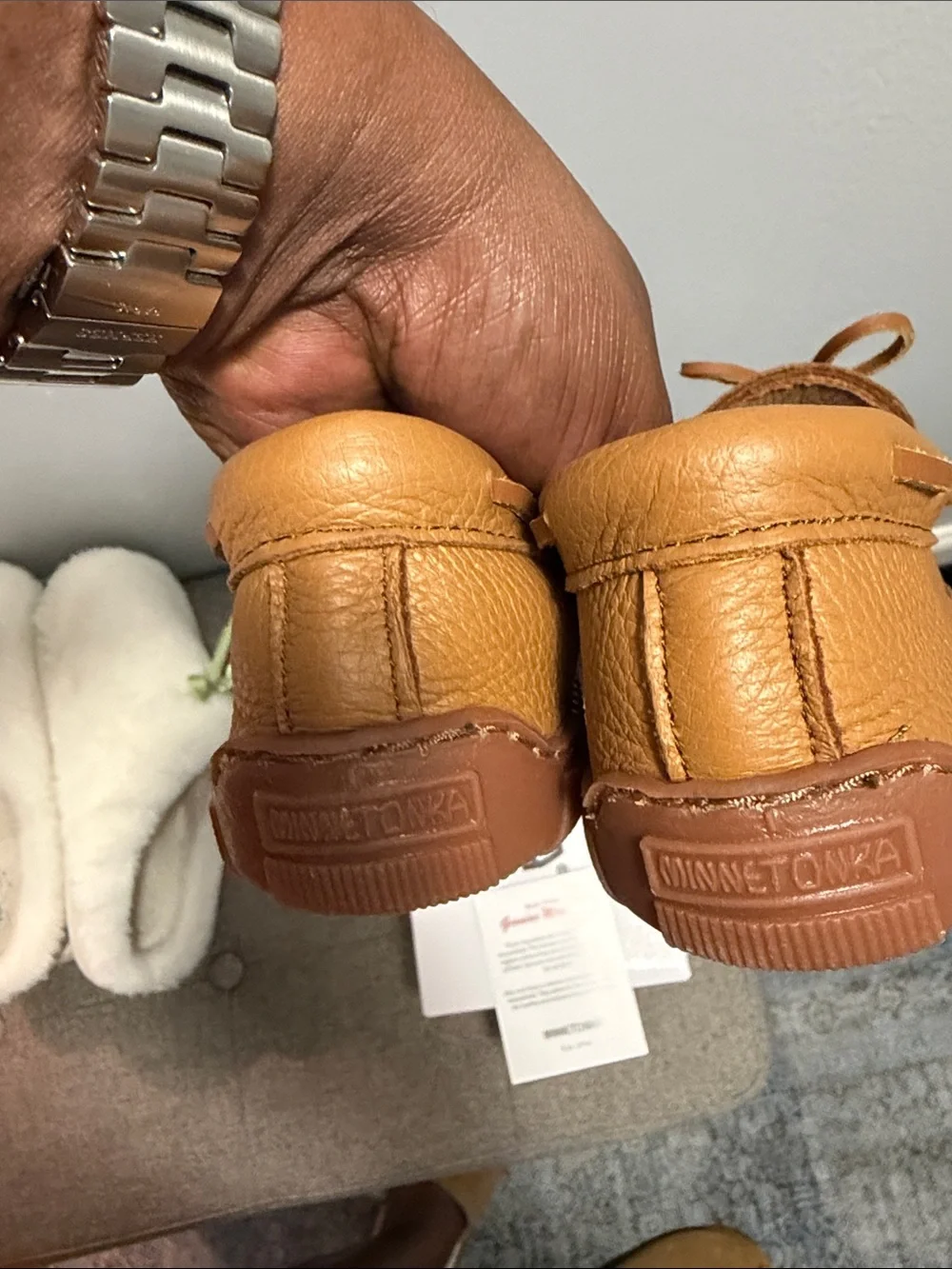 Minnetonka Tan Leather Moccasin Loafers with Bow Detail